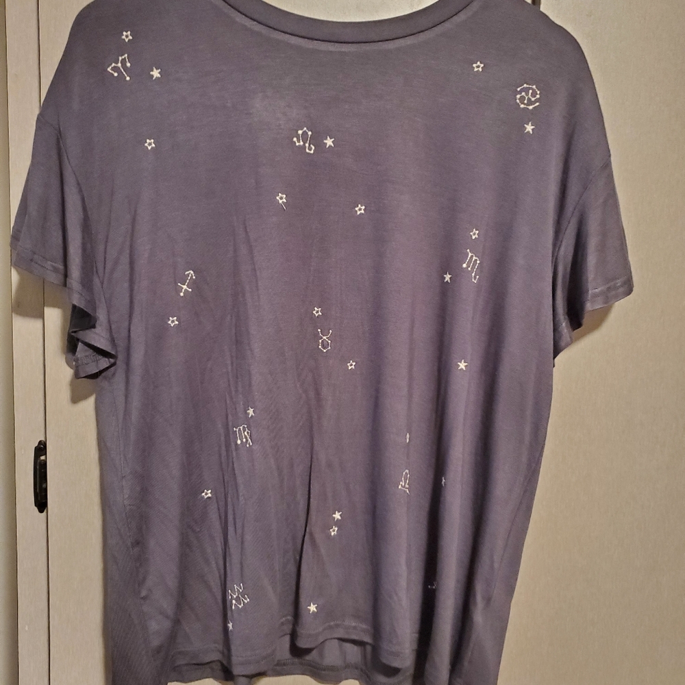Embroidered top M